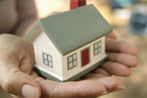 Selling a house or a home? Tips on selling your house by seattle staged to sell