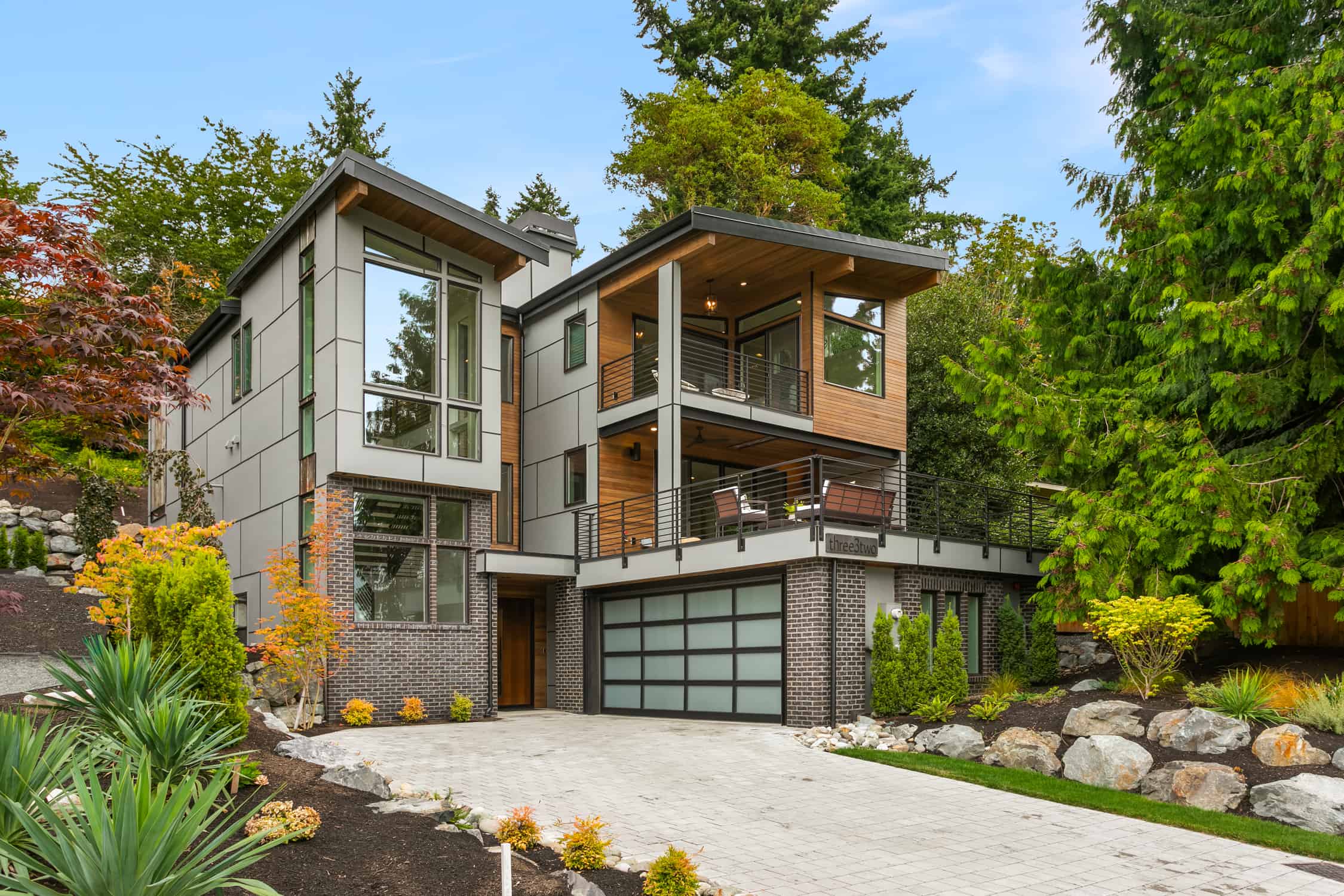 https://www.seattlestagedtosell.com/wp-content/uploads/2019/10/MLS-37.jpg