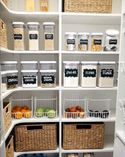 4 Things That Define an 'Adult' Pantry, According to Home Stagers