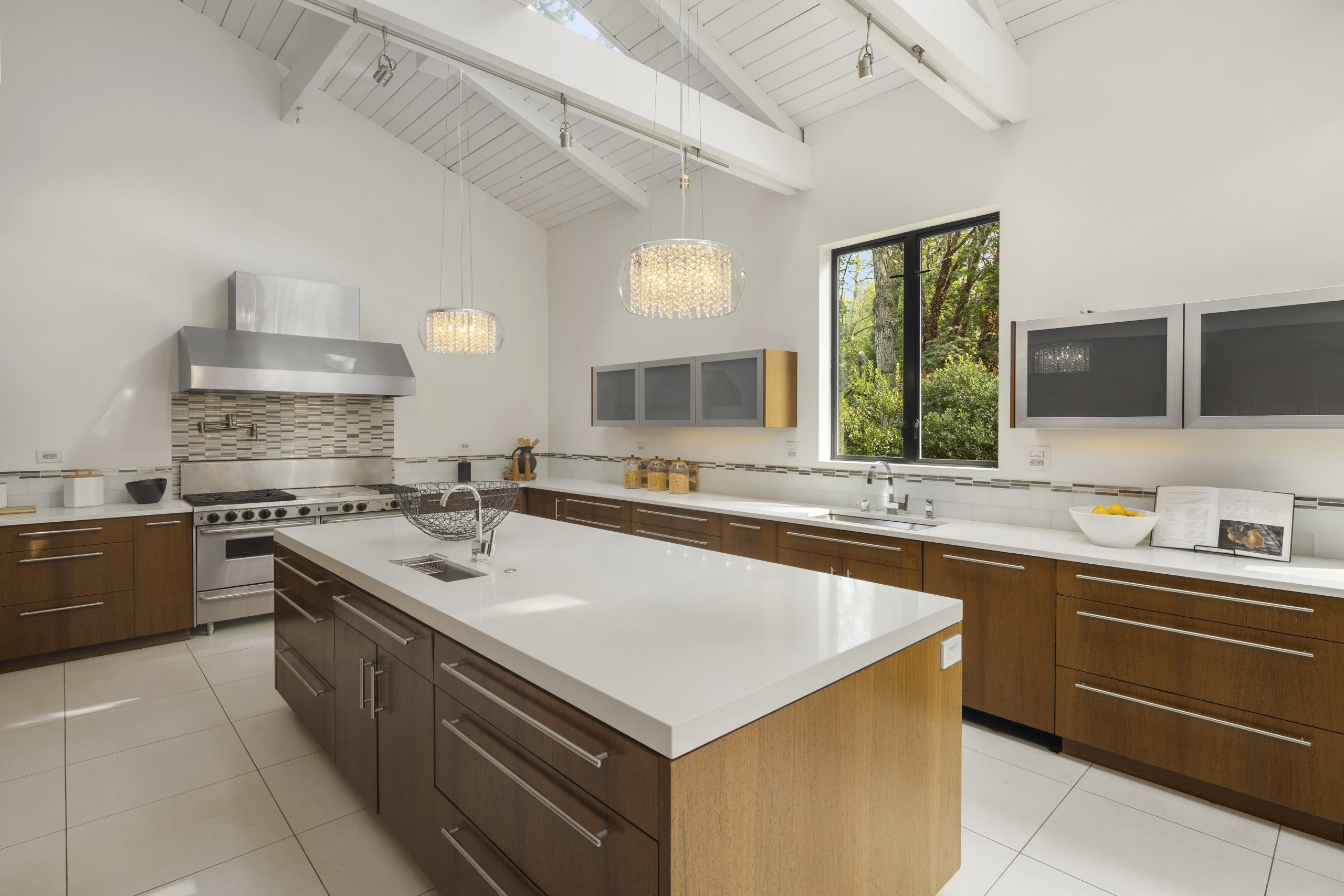 Kitchens with Professional-Style Amenities