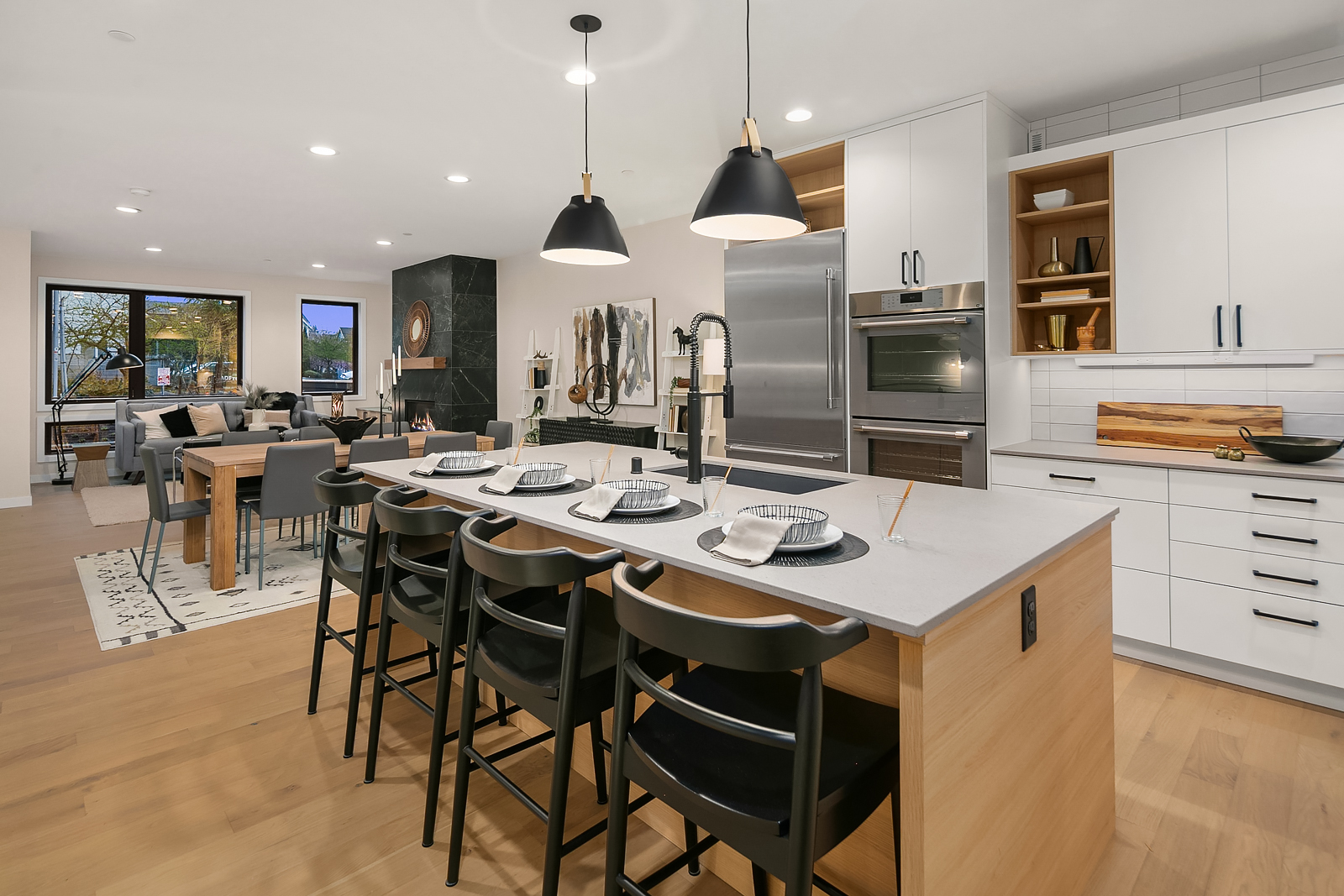 Kirkland New Build kitchen with laminate flooring