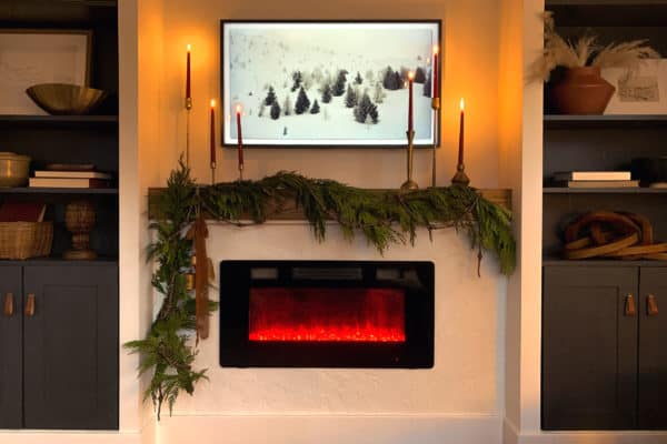 DIY Christmas Garland for a fireplace mantel